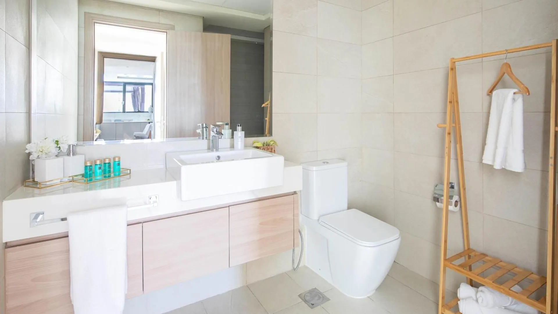 Apartment Frank Porter - Azizi Riviera 45 Dubai